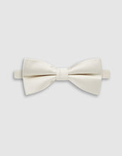 Load image into Gallery viewer, WEDDING BOW TIE
