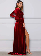 Load image into Gallery viewer, FONTAINE VELVET GOWN
