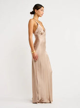 Load image into Gallery viewer, LORELAI V MAXI DRESS
