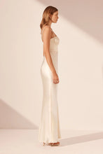 Load image into Gallery viewer, LA LUNE CORDED RUCHED MAXI DRESS
